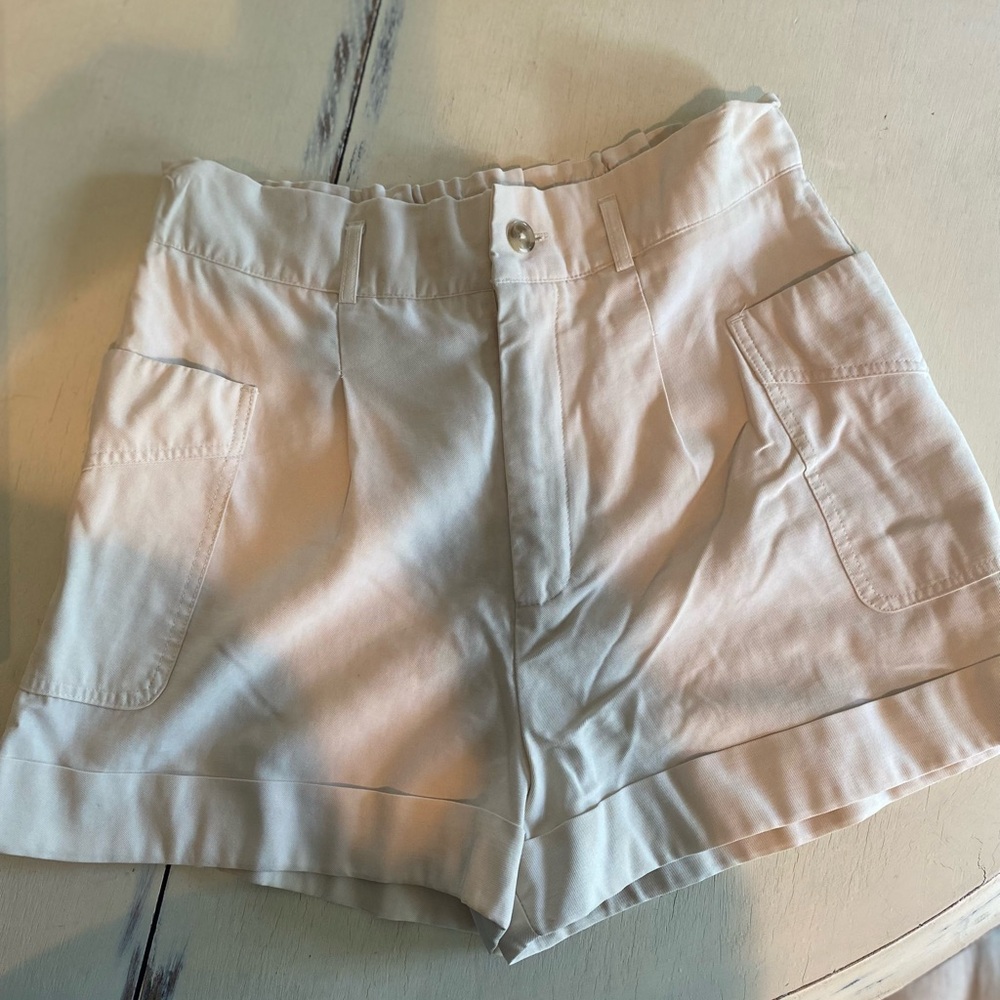 Steve Madden High Waist Cream Shorts